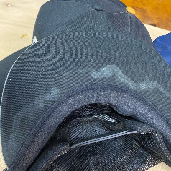 Dusty Snapbacks and Fitteds (6) - Picture 11 of 12